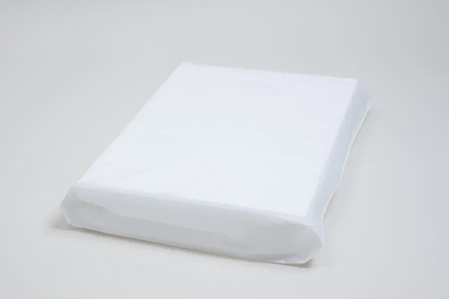 15W x 4D x 18H, Super Gloss Plastic Bags, White