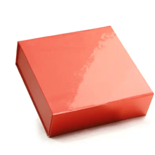 5-1/2L x 5-1/2W x 1-3/4H, Glossy Magnetic Gift Boxes, Red Gloss Box