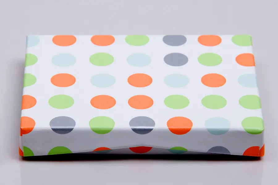 4-5/8L x 3-3/8W x 5/8H, Flip-Boxes Gift Card Boxes - Plastic Insert, Hip Hop Dots