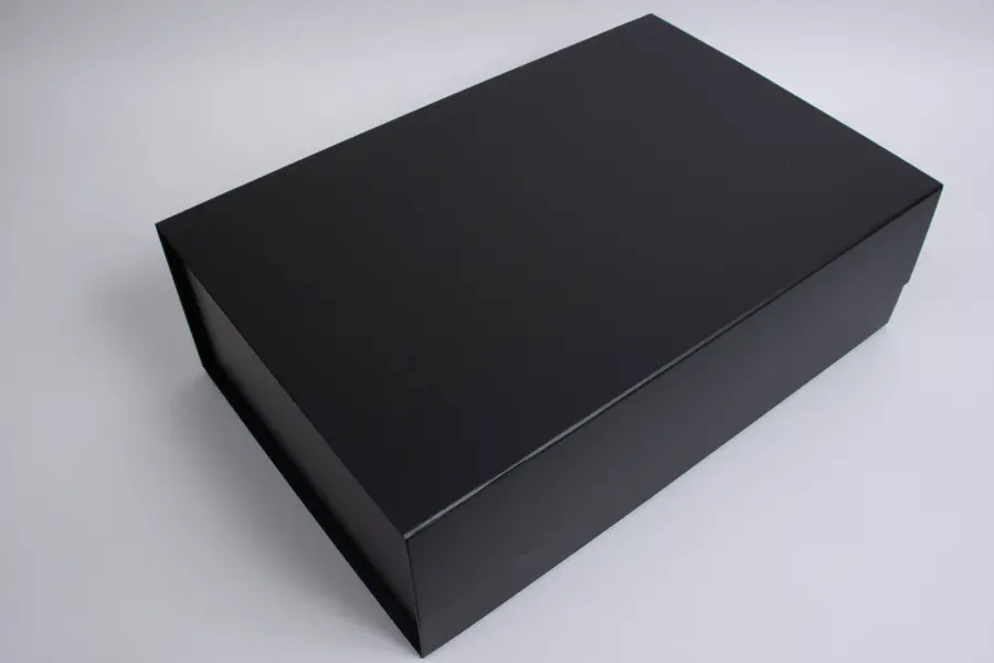 18L x 12W x 5-3/4H, Vogue Series 7 Panel Matte Magnetic Boxes, Black Matte