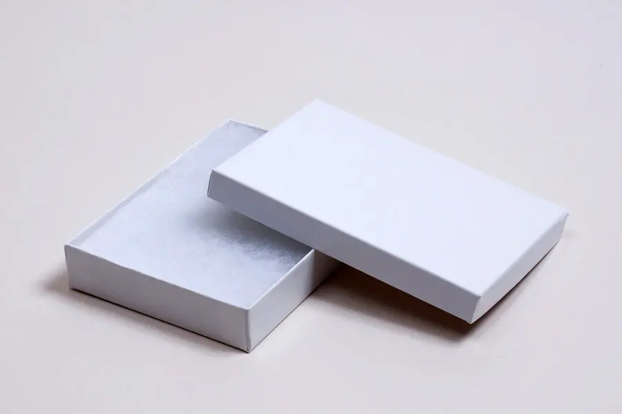 3-3/4L x 5-1/4W x 7/8H, 2-Piece Set-Up Jewelry Boxes w/Fiber Insert, Gloss White