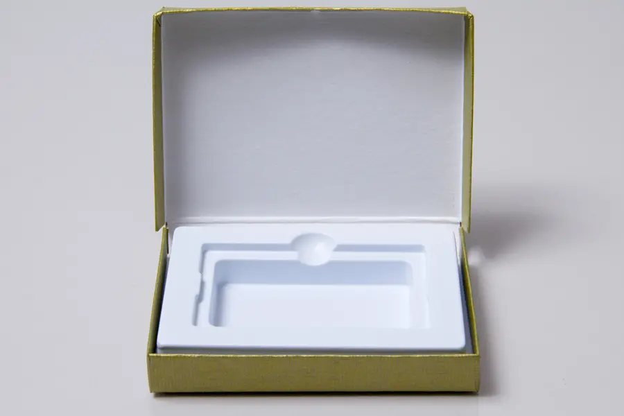 4-5/8L x 3-3/8W x 5/8H, Flip-Boxes Gift Card Boxes - Plastic Insert, Citrine Rib