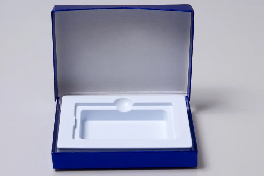 4-5/8L x 3-3/8W x 5/8H, Flip-Boxes Gift Card Boxes - Plastic Insert, Blue Metallic Embossed