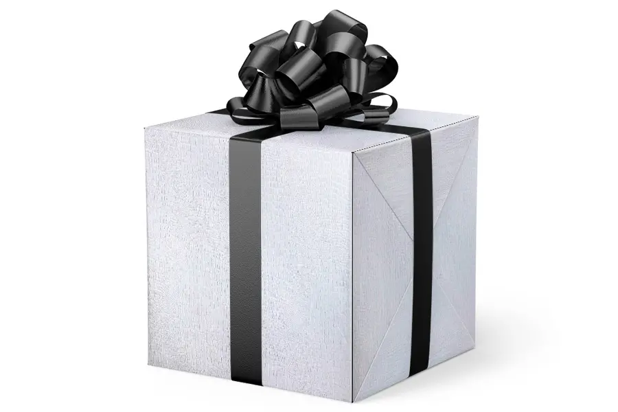 24W x 417 ft, Everyday Wrapping Paper, White Alligator