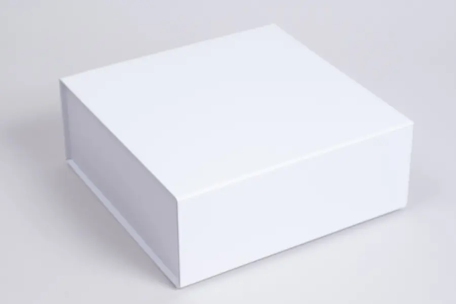 8L x 8W x 3H, Scratch Resistant Matte Finish Magnetic Boxes, Matte White