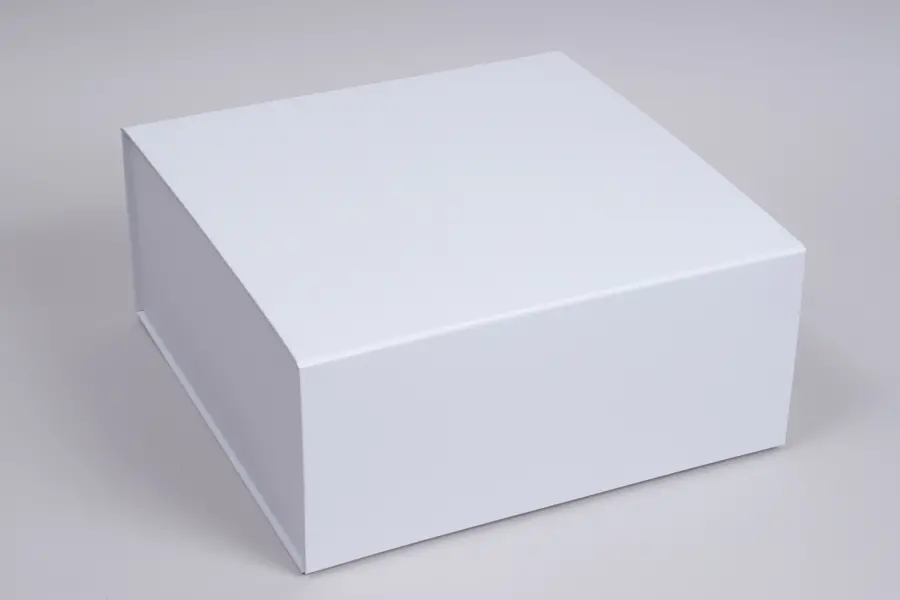 10L x 10W x 4-1/2H, Scratch Resistant Matte Finish Magnetic Boxes, Matte White