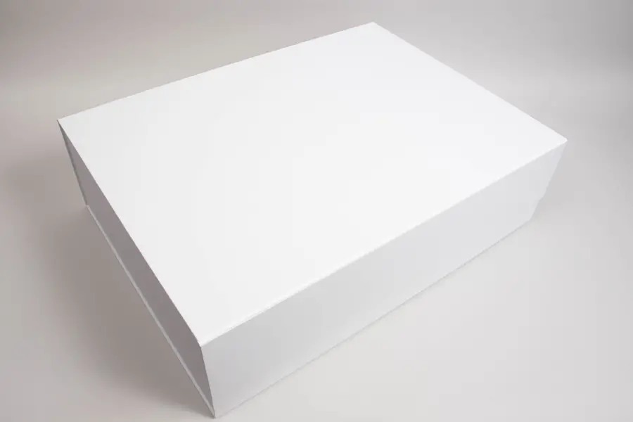 22L x 16W x 6-1/4H, Vogue Series 7 Panel Matte Magnetic Boxes, Matte White