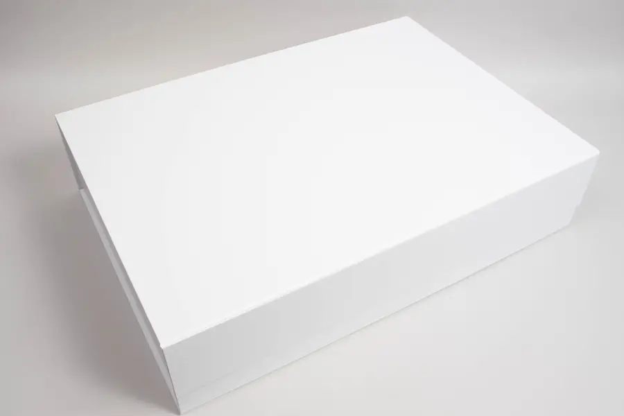 22L x 15-7/8W x 5-1/8H, Vogue Series 7 Panel Matte Magnetic Boxes, Matte White