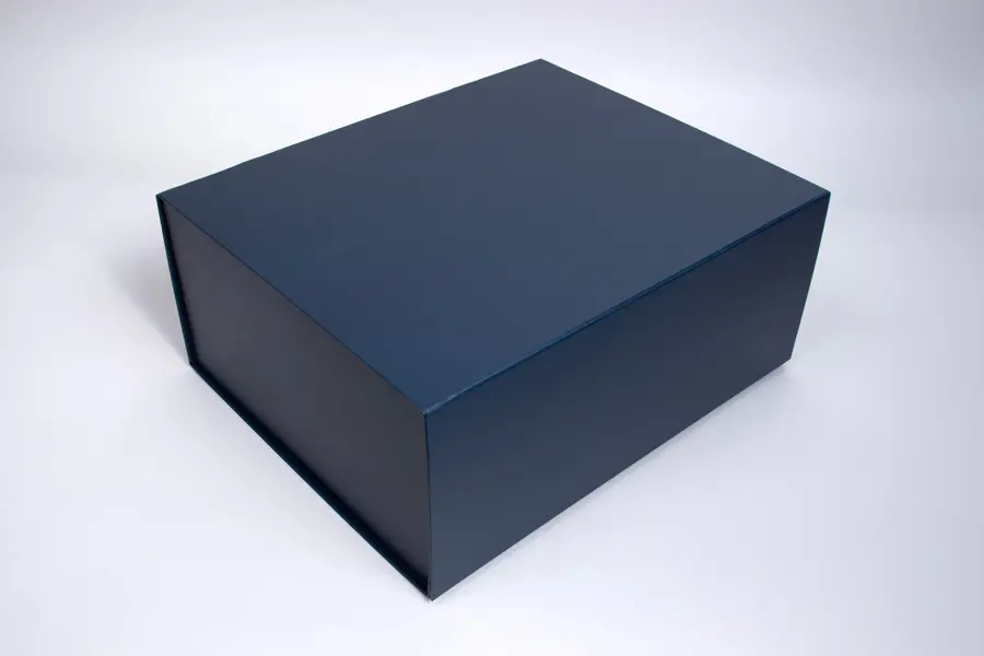 13L x 10-3/4W x 5-1/2H, Scratch Resistant Matte Finish Magnetic Boxes, Matte Navy