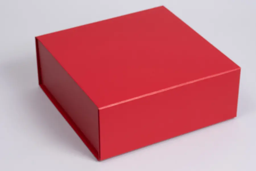 13L x 10-3/4W x 5-1/2H, Scratch Resistant Matte Finish Magnetic Boxes, Matte Red