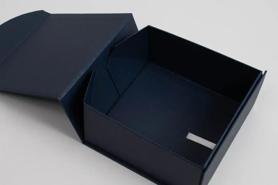 6L x 6W x 2-3/4H, Magnetic Navy Leatherette Curved Flap Boxes, Navy Blue