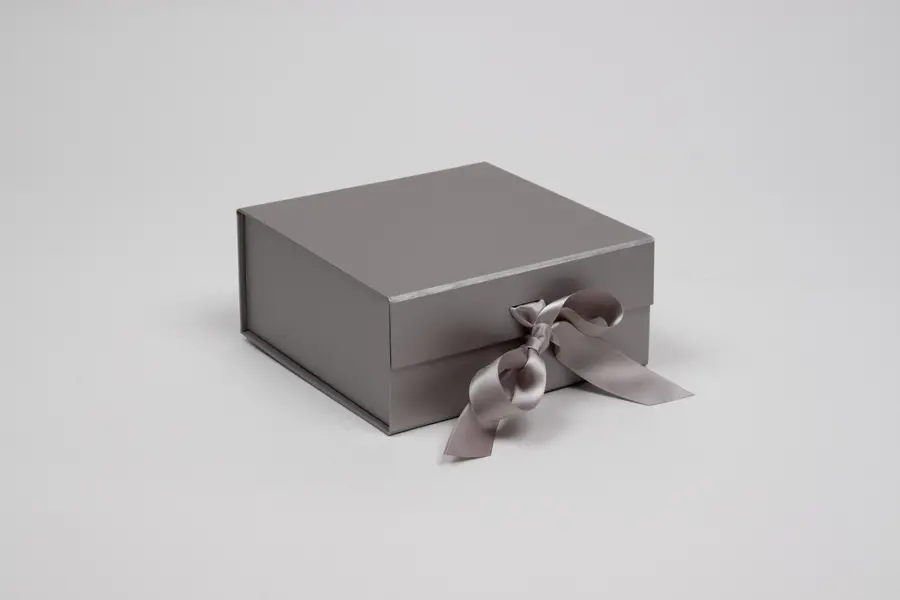 6L x 6W x 2-3/4H, Scratch Resistant Matte Finish Ribbon Magnetic Boxes, Silver Matte