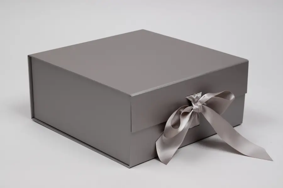 10L x 10W x 4H, Scratch Resistant Matte Finish Ribbon Magnetic Boxes, Silver Matte