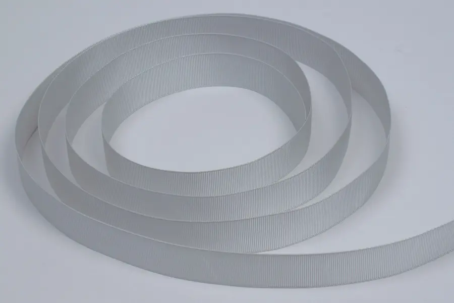 7/8W (22mm) x 100 yds, Grosgrain Fabric Ribbon, Shell Grey Grosgrain