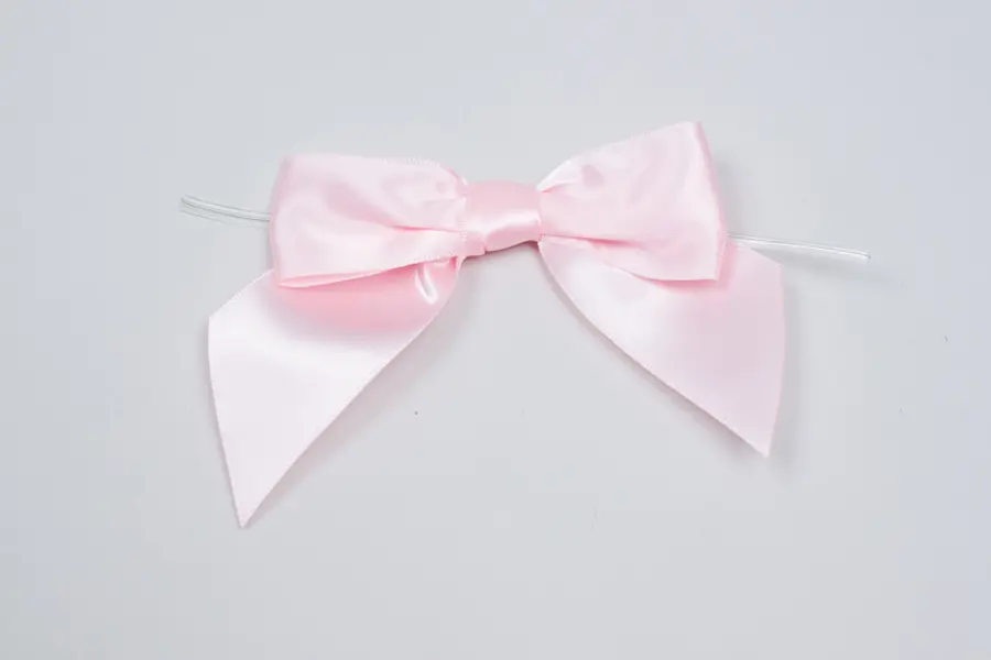 4W x 3-1/4 Bow, Pre-Tied Satin Bows With Wire Twist, Light Pink Satin