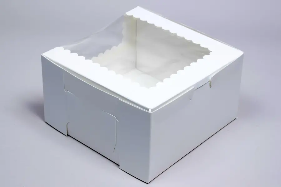 8L x 8W x 4H, Window Bakery Boxes, White