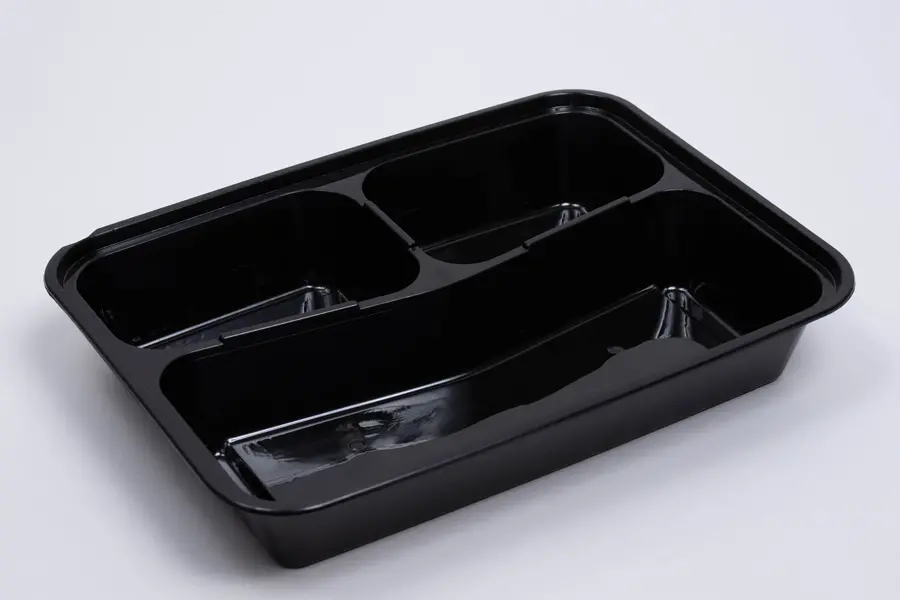 10L X 7-1/2W X 1-3/4D, (33OZ) PLASTIC FOOD TAKE-OUT BOXES, BLACK