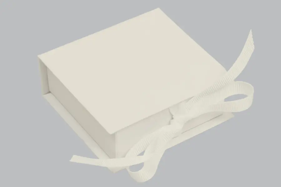 2-3/4L x 2-3/4W x 1H, Deluxe Ribbon Jewelry Boxes, Matte Creme