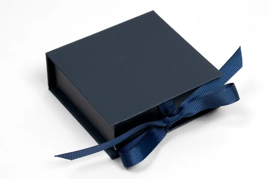 2-3/4L x 2-3/4W x 1H, Deluxe Ribbon Jewelry Boxes, Matte Navy