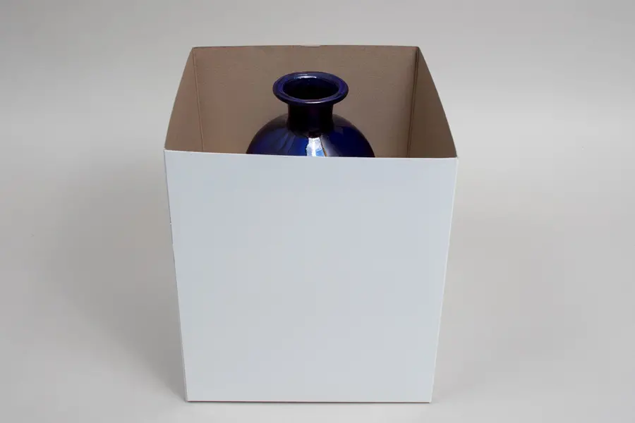 8L X 8W X 9H, HIGH-WALLED FOLDING GIFT BOX BASE (BASE ONLY), WHITE