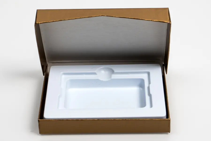 4-5/8L x 3-3/8W x 5/8H, Flip-Boxes Gift Card Boxes - Plastic Insert, Gold Ice