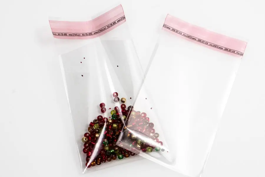 2-1/2W x 3-1/2L, 1.6 Mil Lip & Tape Bags