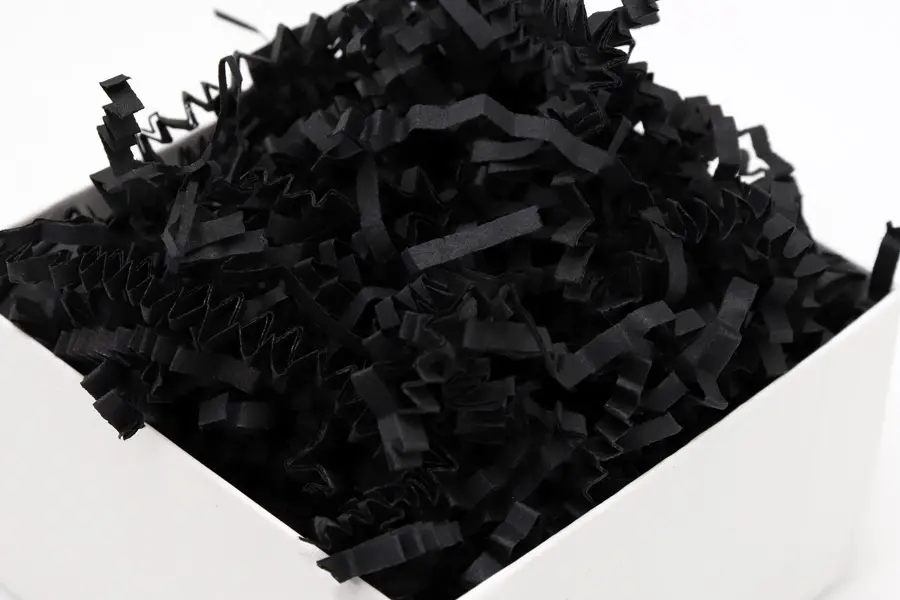 Eco Crinkle Shredded Paper, Black