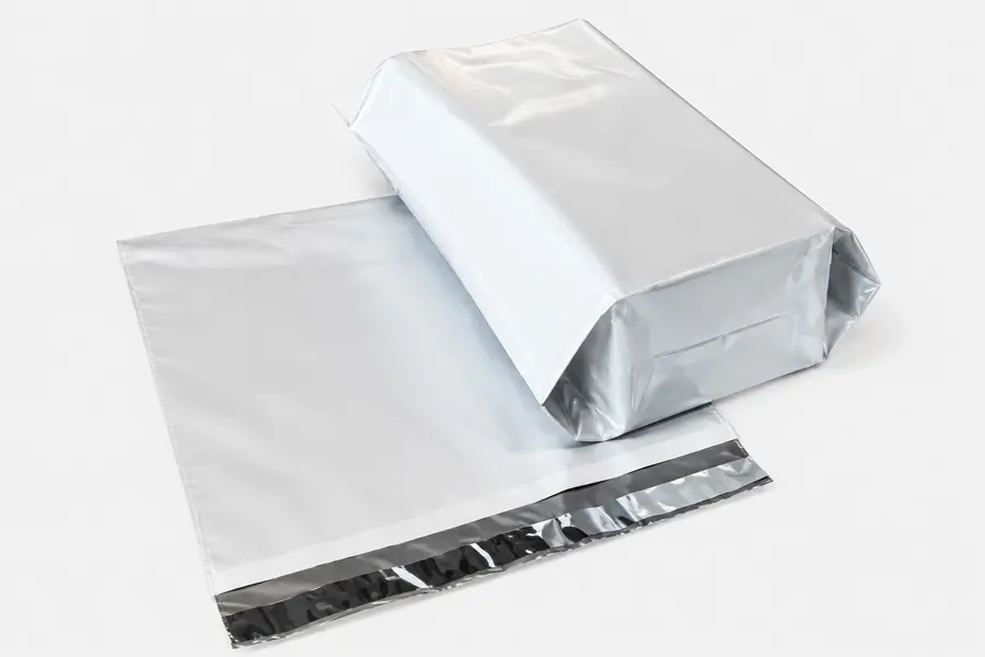 10W x 2D x 13L, 2.5 Mil Bottom Gusset Poly Mailers