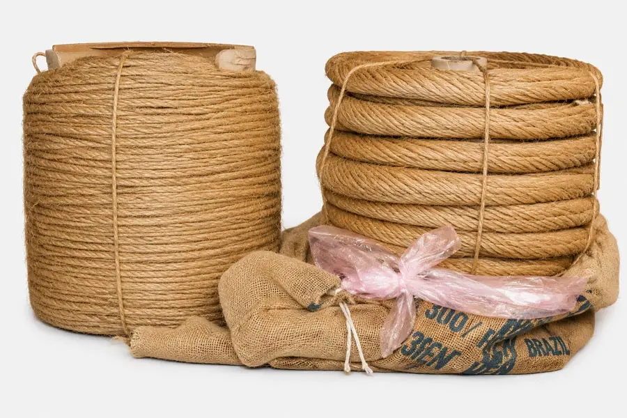 3-Ply/28 Jute Twine (10 lb/Tube)
