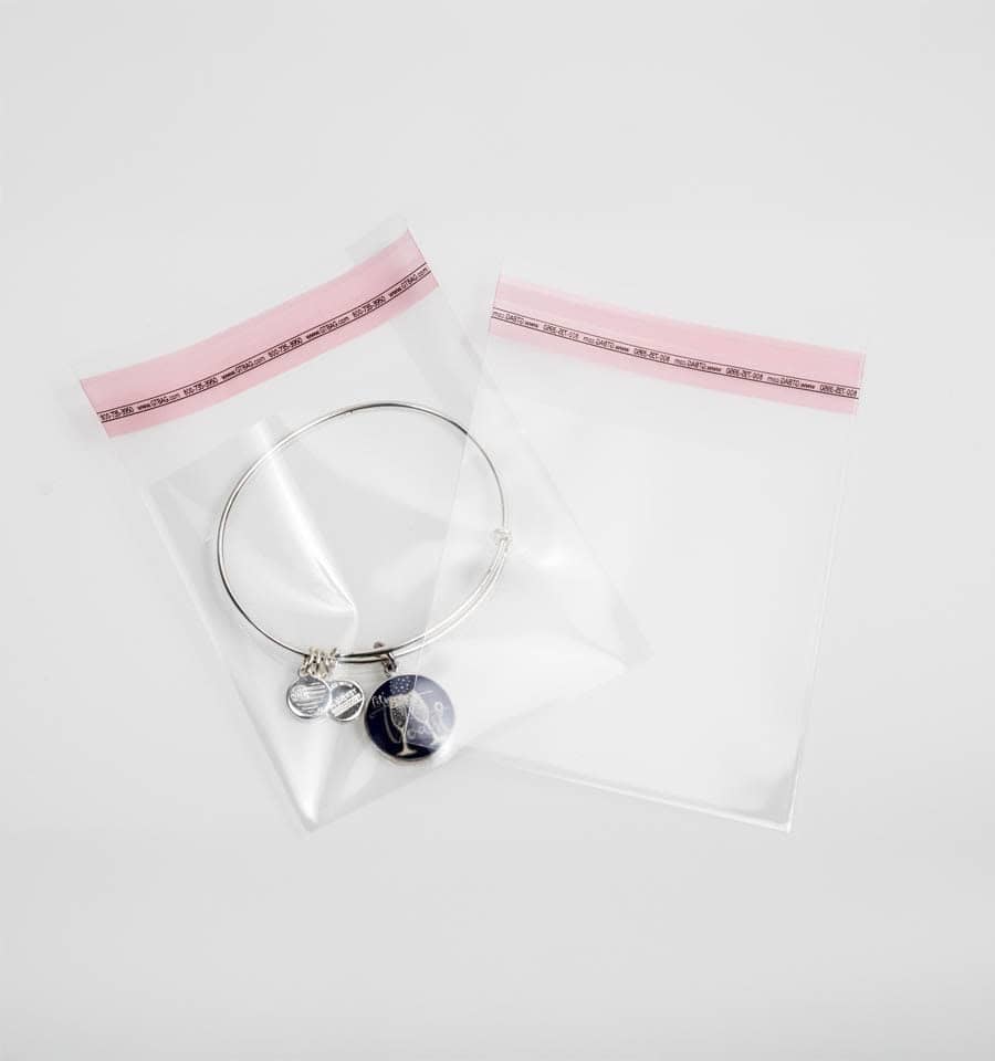 High clarity lip and tape bag